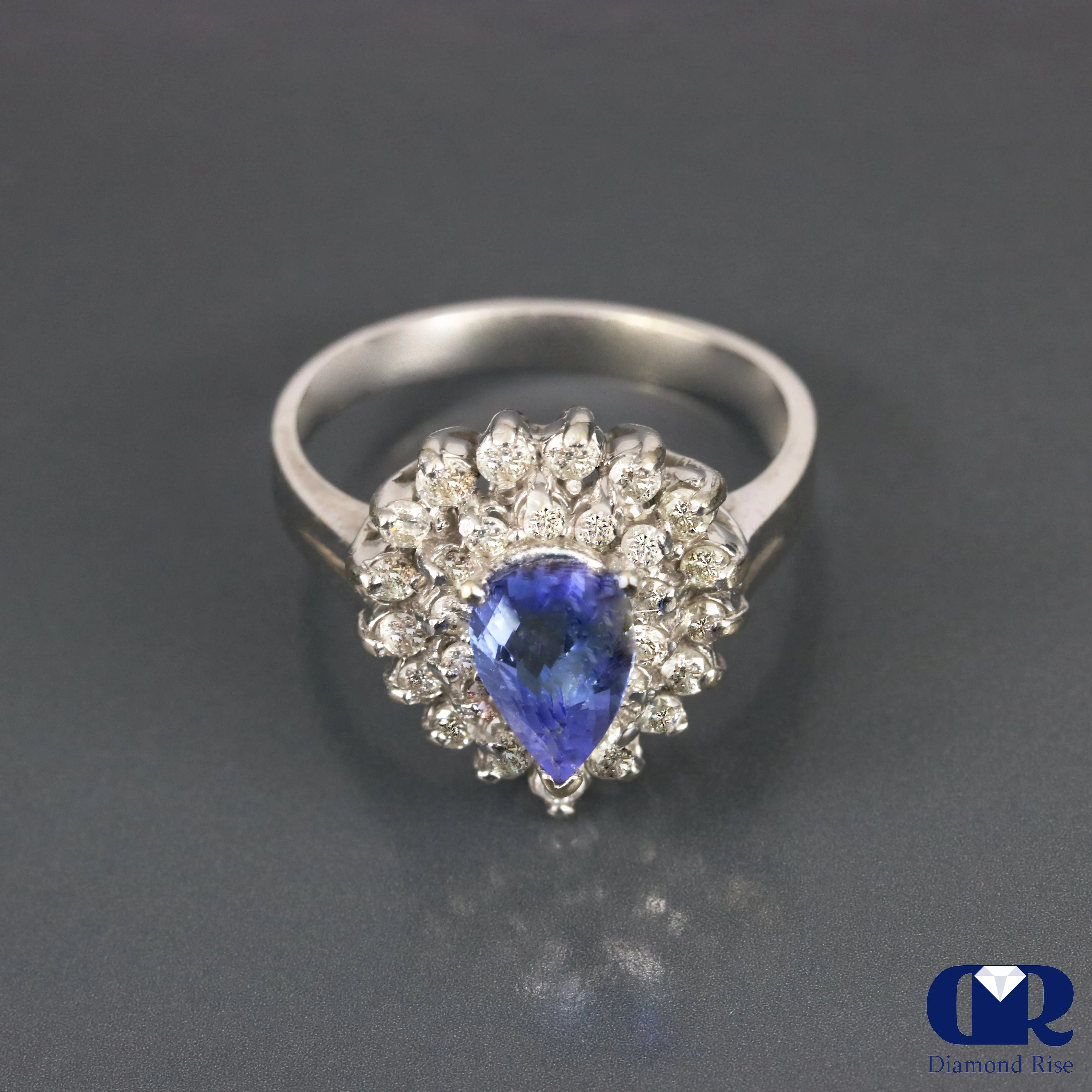 1.95 Ct Natural Tanzanite Pear Shaped Cocktail Ring 14K Gold