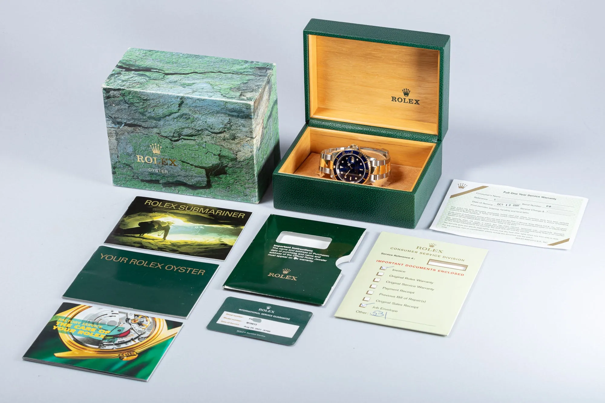 2003 Rolex 18k & Stainless Submariner Blue Dial with Box, Booklets & Service Card