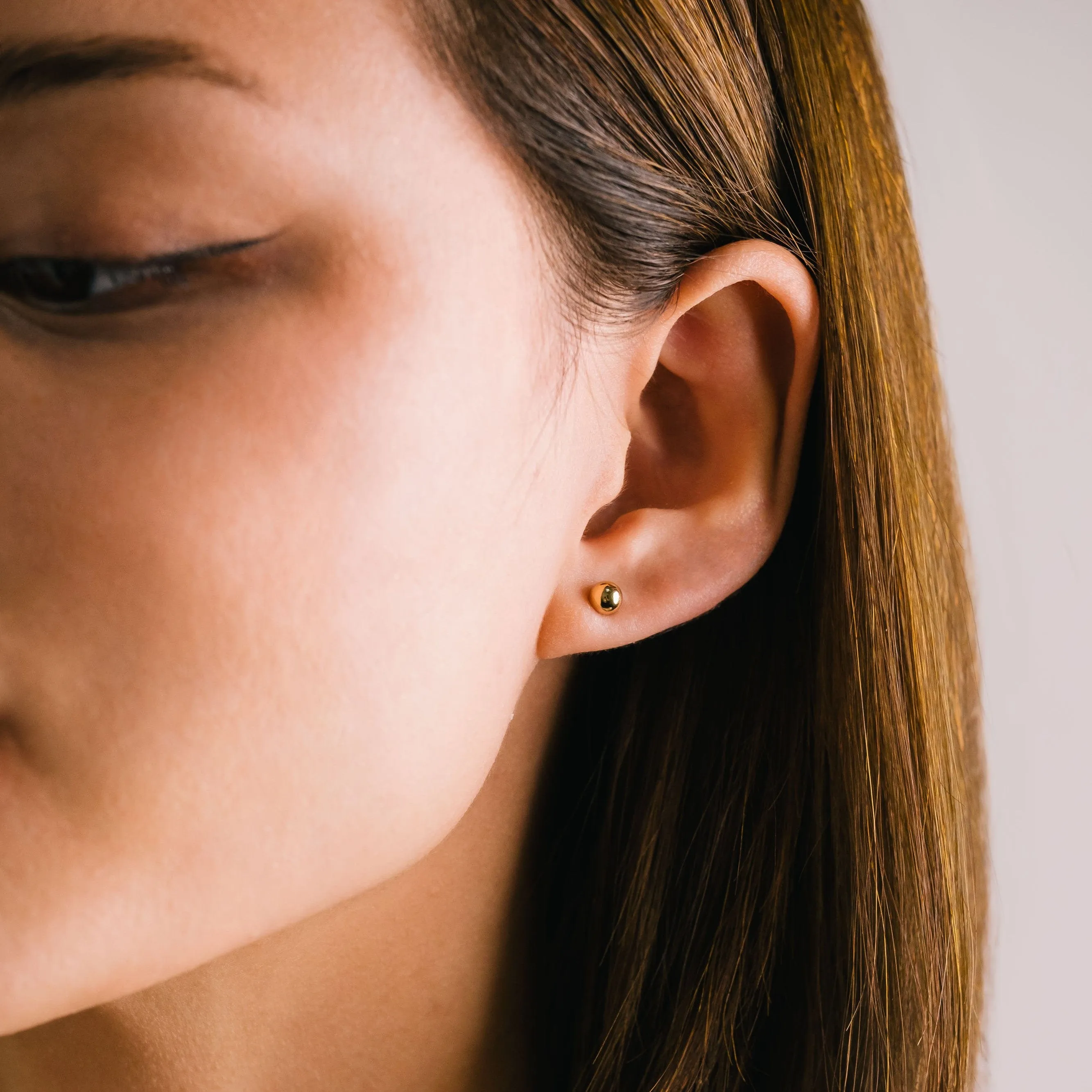 5mm Ball Gold-Filled Stud Earrings