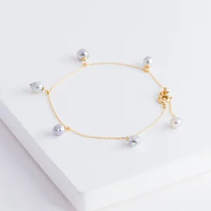 Baby akoya pearl bracelet