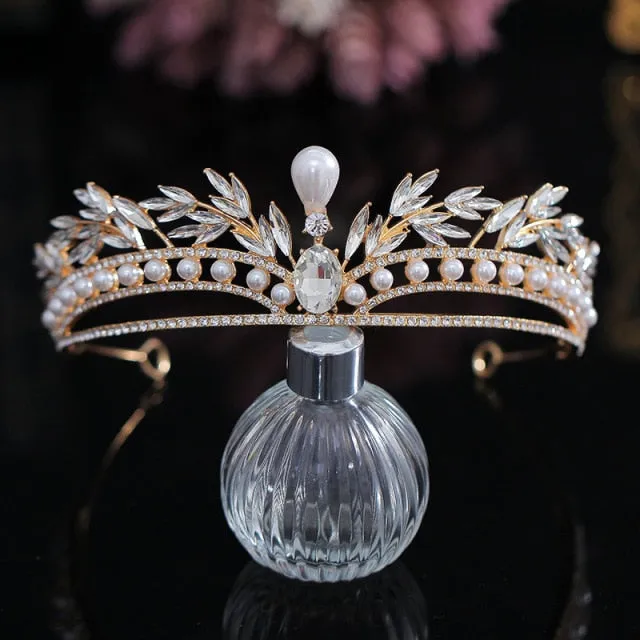 Baroque Roman Leaf and Pearls Tiaras Wedding-Crown for Bridal or Quinceañera