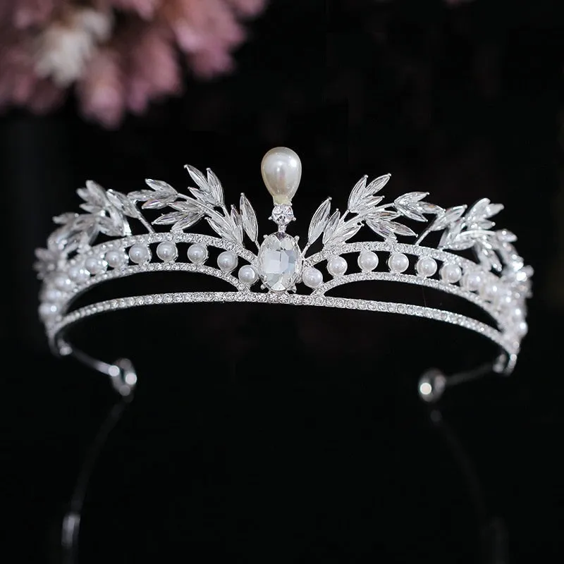 Baroque Roman Leaf and Pearls Tiaras Wedding-Crown for Bridal or Quinceañera