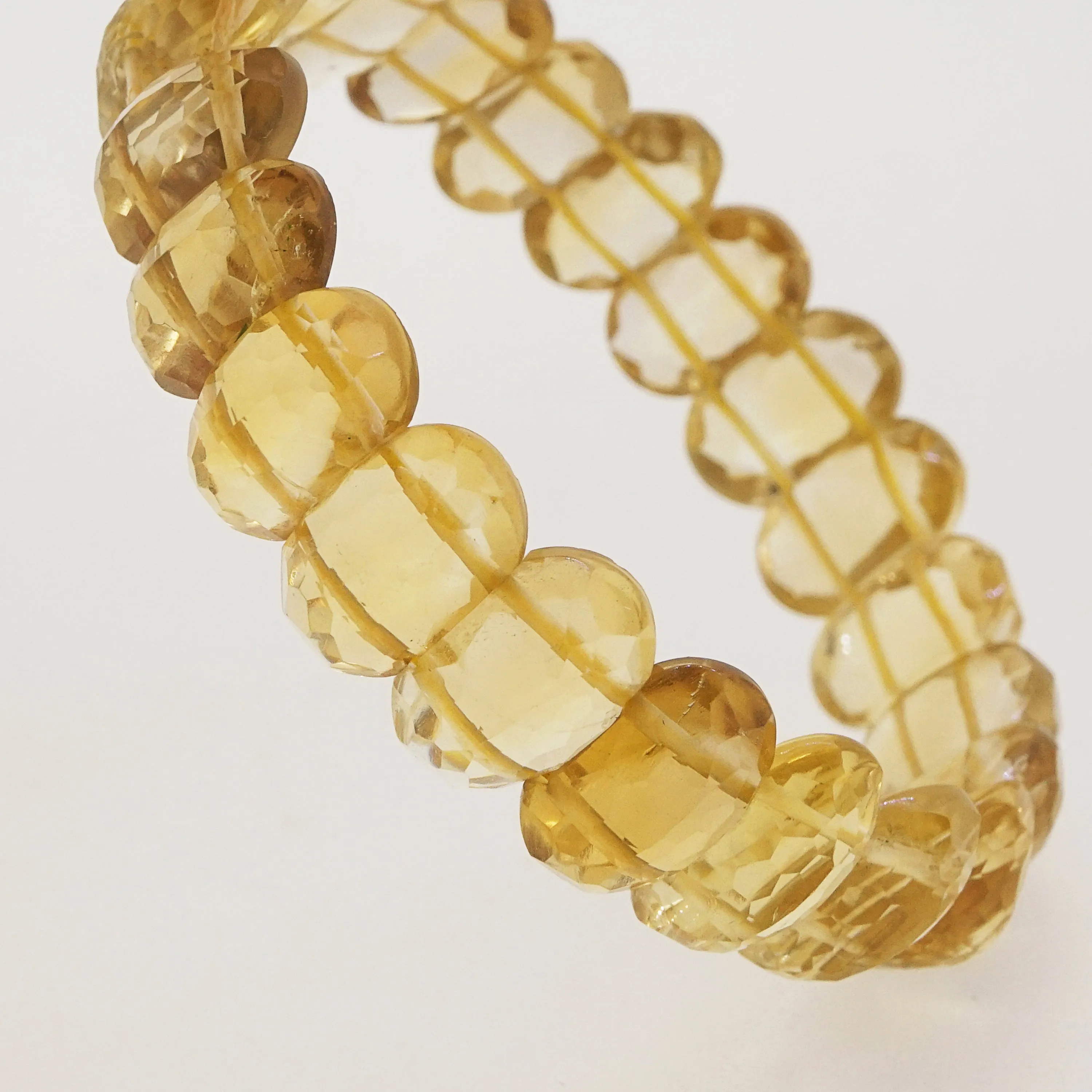 Citrine Oval Bangle (M)