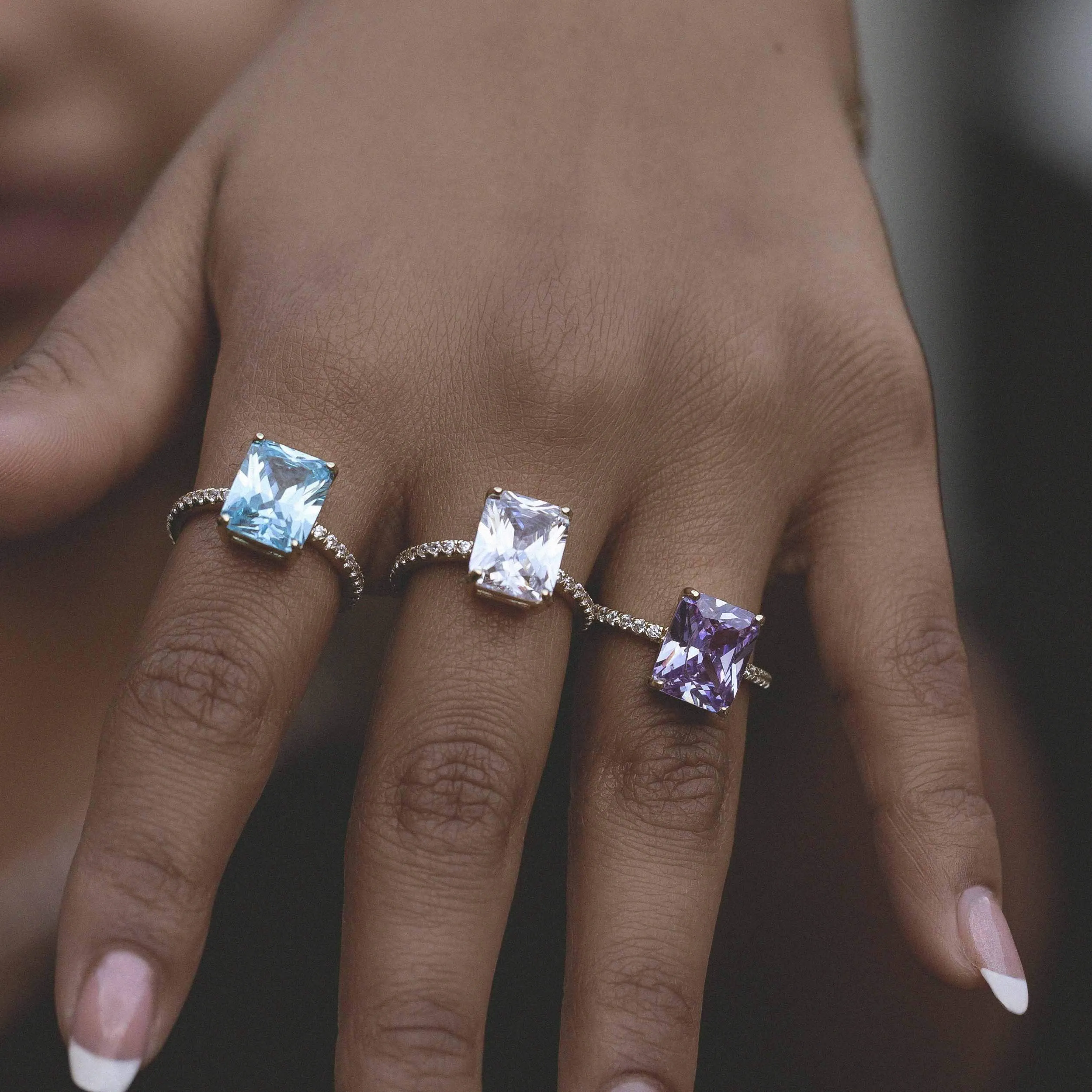 Cocktail Ring in White