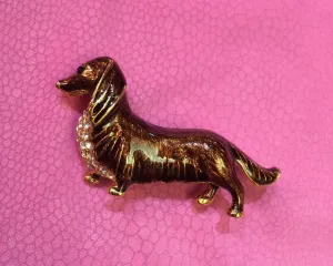 Dachschund Sausage Dog brooch in Brown enamel