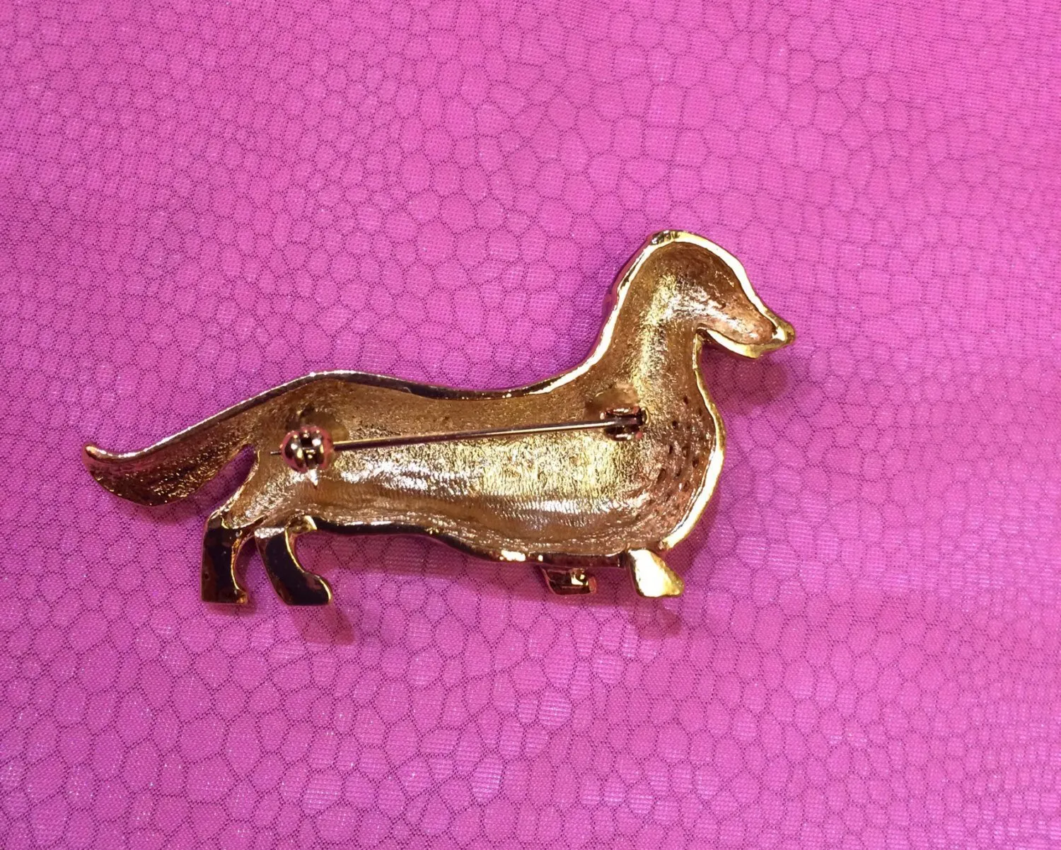 Dachschund Sausage Dog brooch in Brown enamel