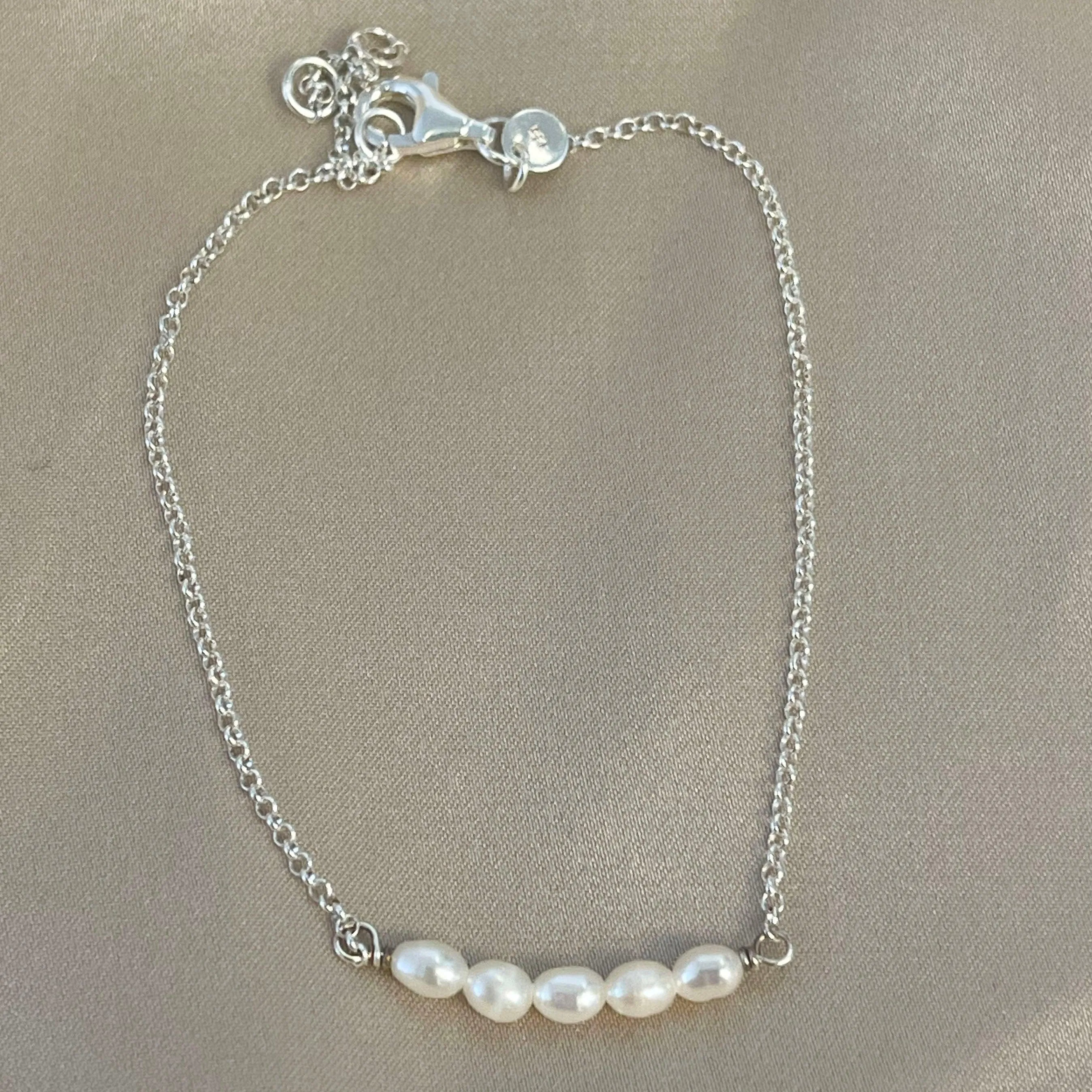 Freshwater Pearl & SS Bracelet