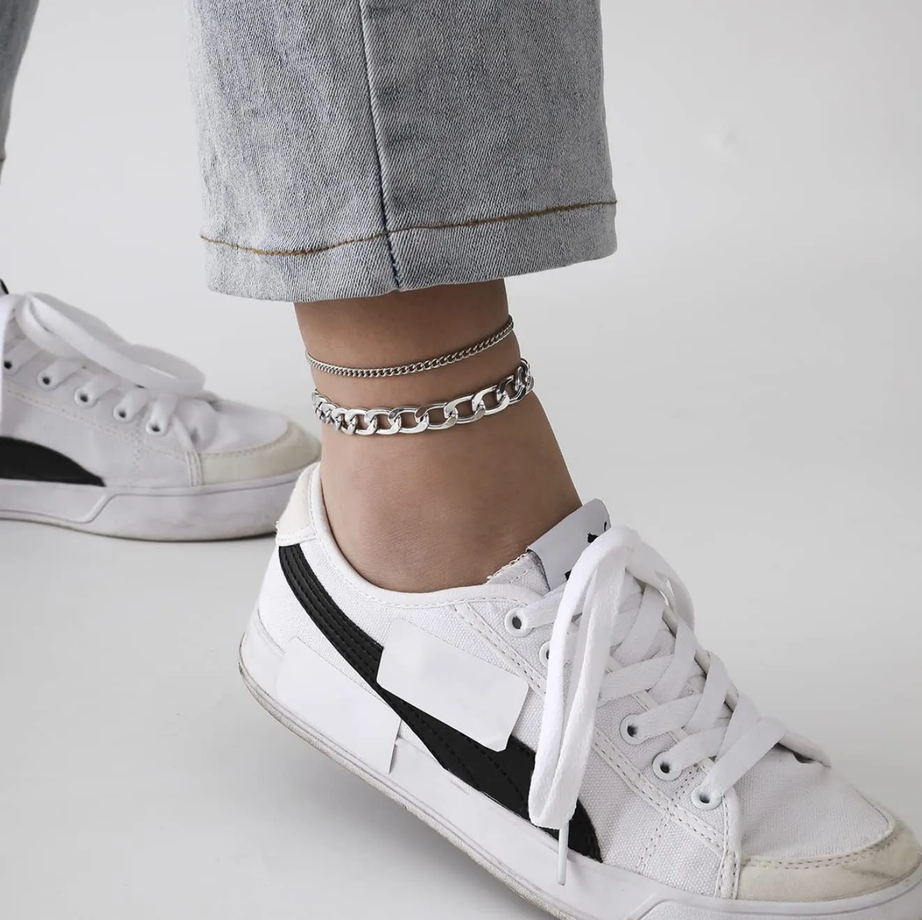 Joker & Witch Aara Silver Chain Link Anklet for Women