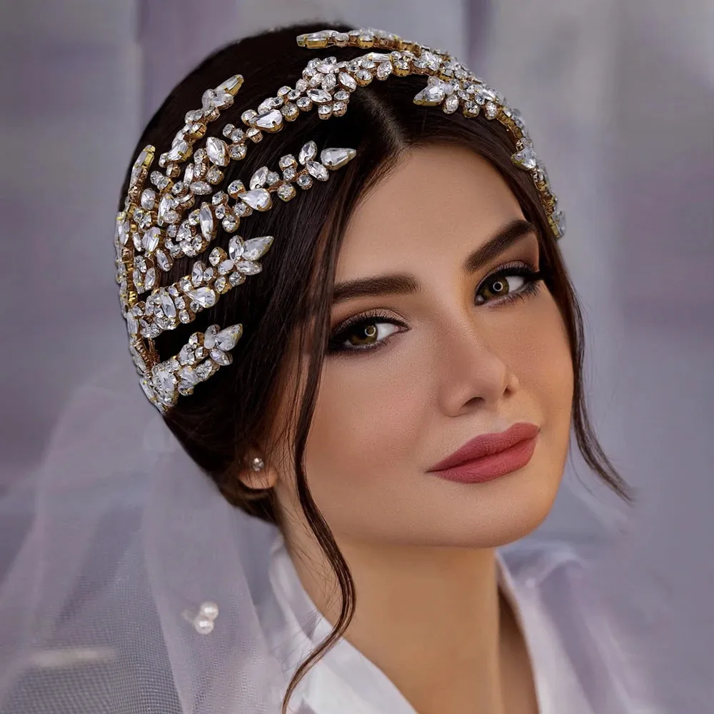 Rhinestone Bridal Tiara: Elegant Wedding Headpiece