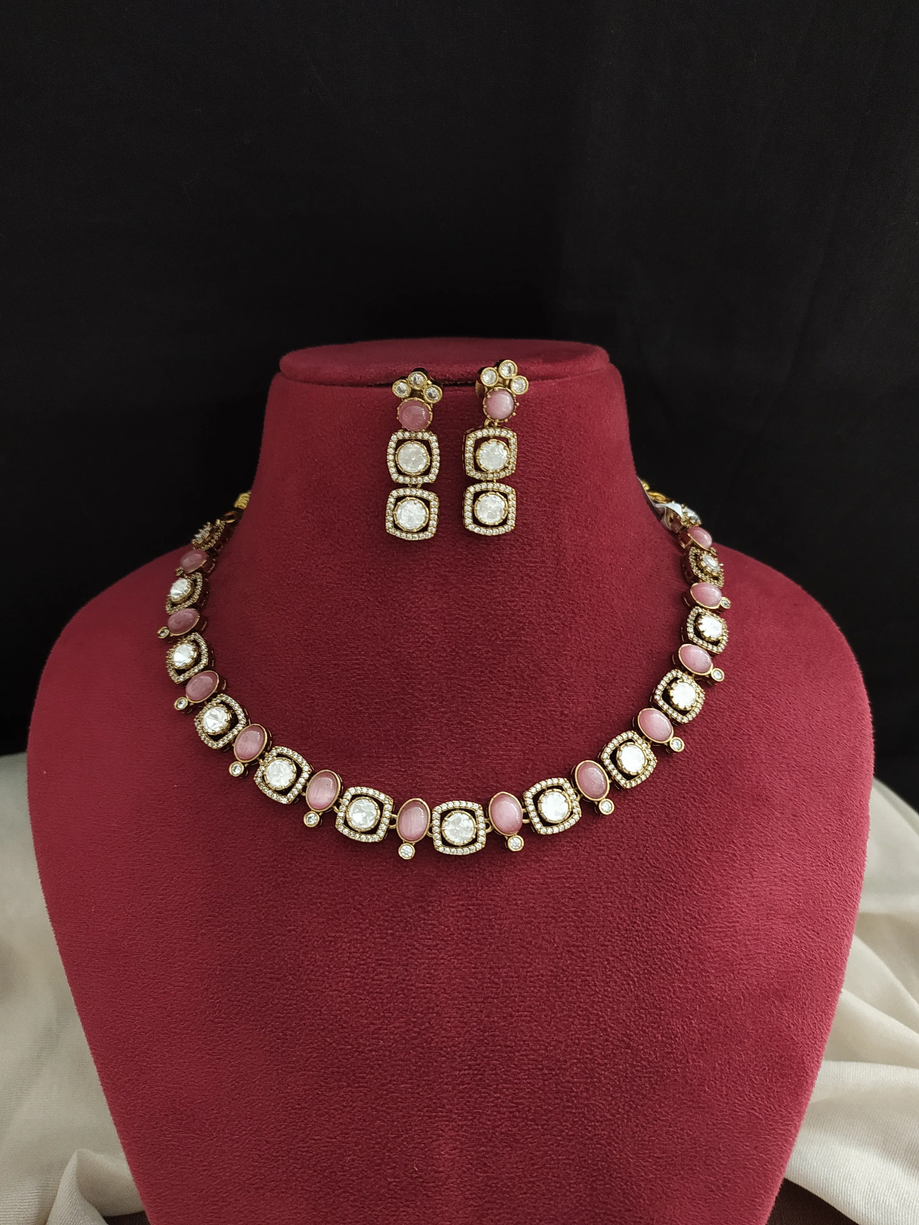 Simple Victorian Finish Moissanite Kundan Necklace Set with Matching Earrings