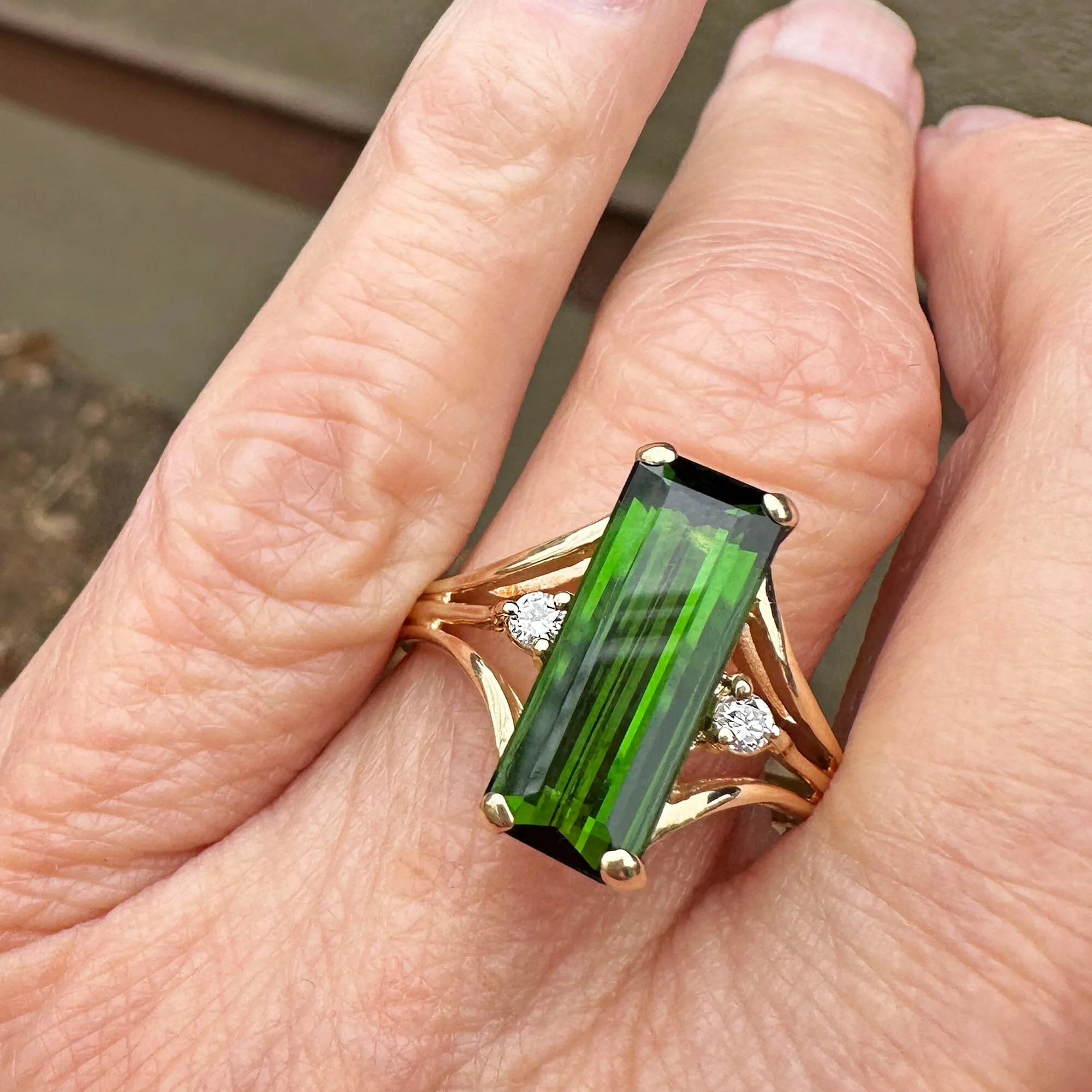 Vintage Diamond 3.75 Carat Green Tourmaline Ring in 14K Gold