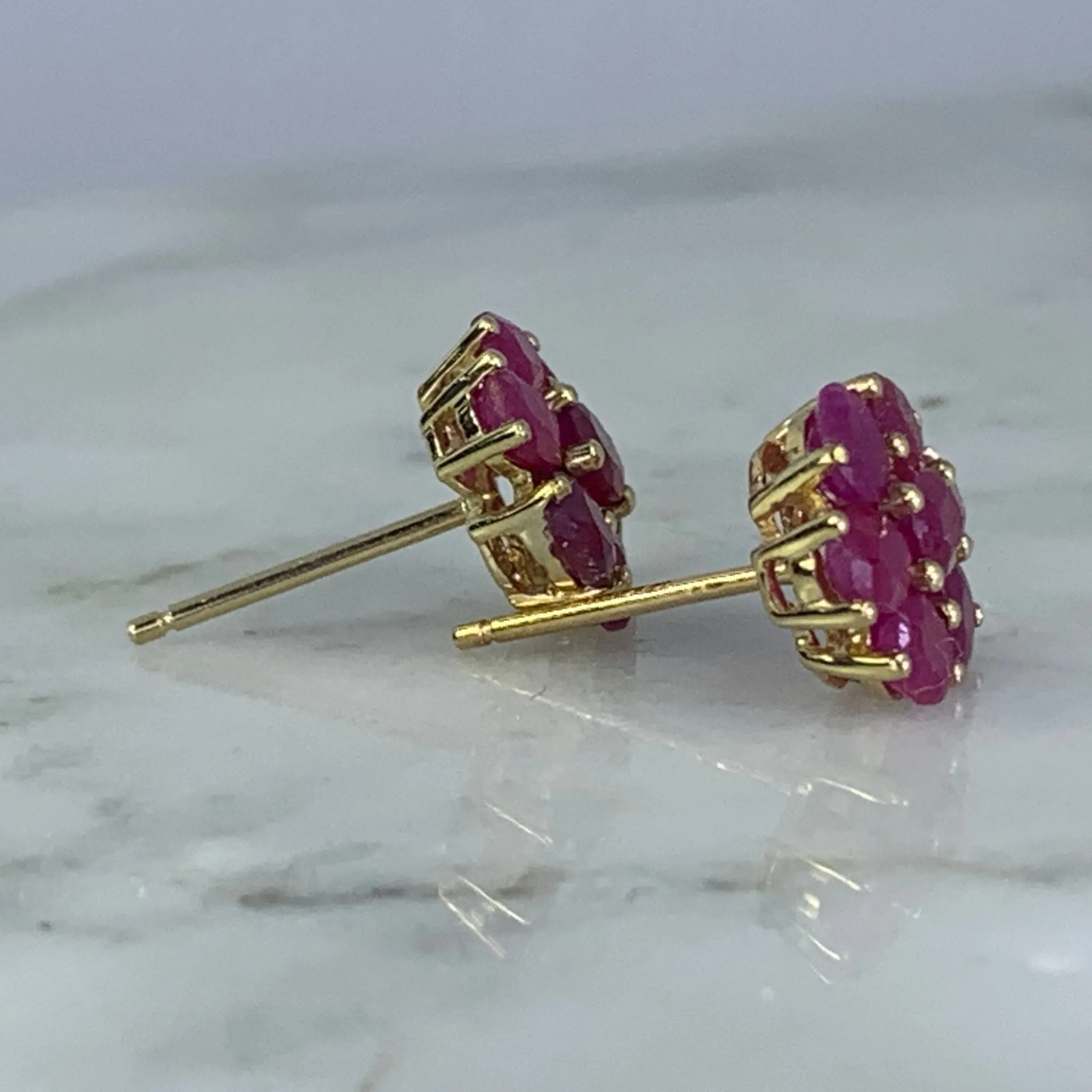 Vintage Ruby Cluster Earrings set in 10K Yellow Gold. July Birthstone. 15th Anniversary. Estate Jewelry.