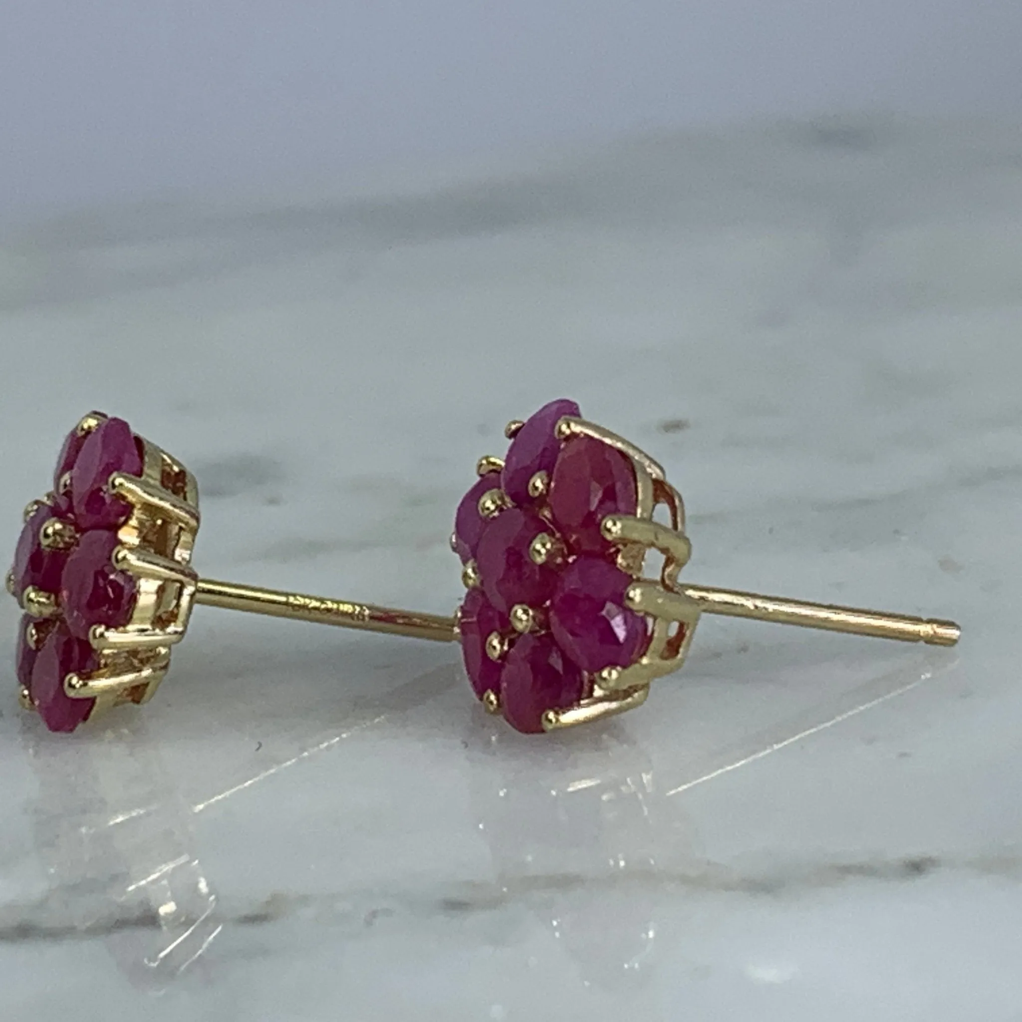 Vintage Ruby Cluster Earrings set in 10K Yellow Gold. July Birthstone. 15th Anniversary. Estate Jewelry.